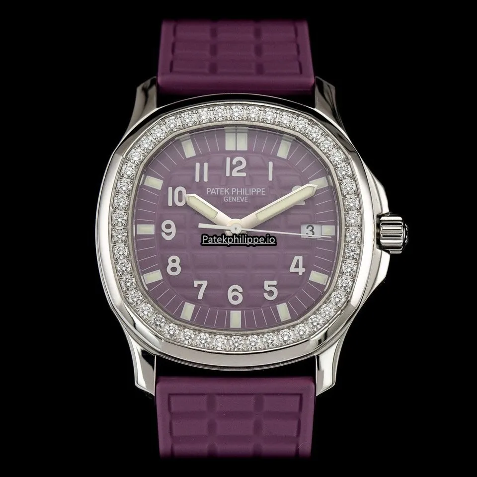 Patek Philippe Aquanaut 5067a-016 35MM Steel Case Quartz