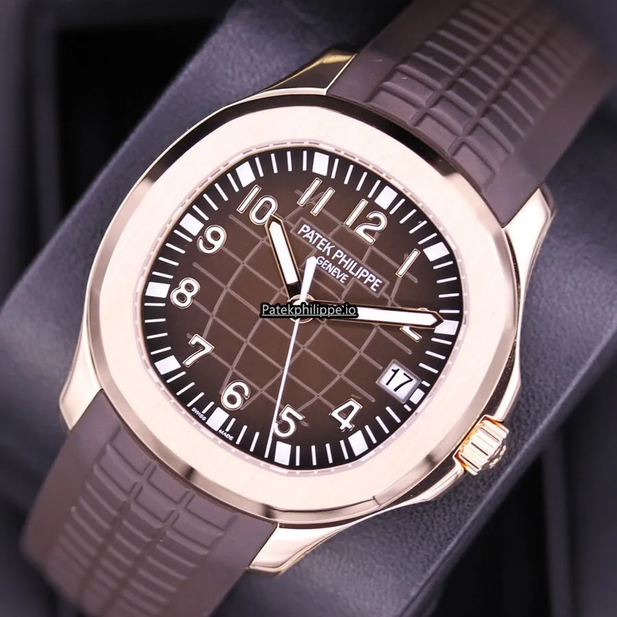 Alternative view of Patek Philippe Aquanaut 5167r-001 40MM Rose Gold Case Automatic