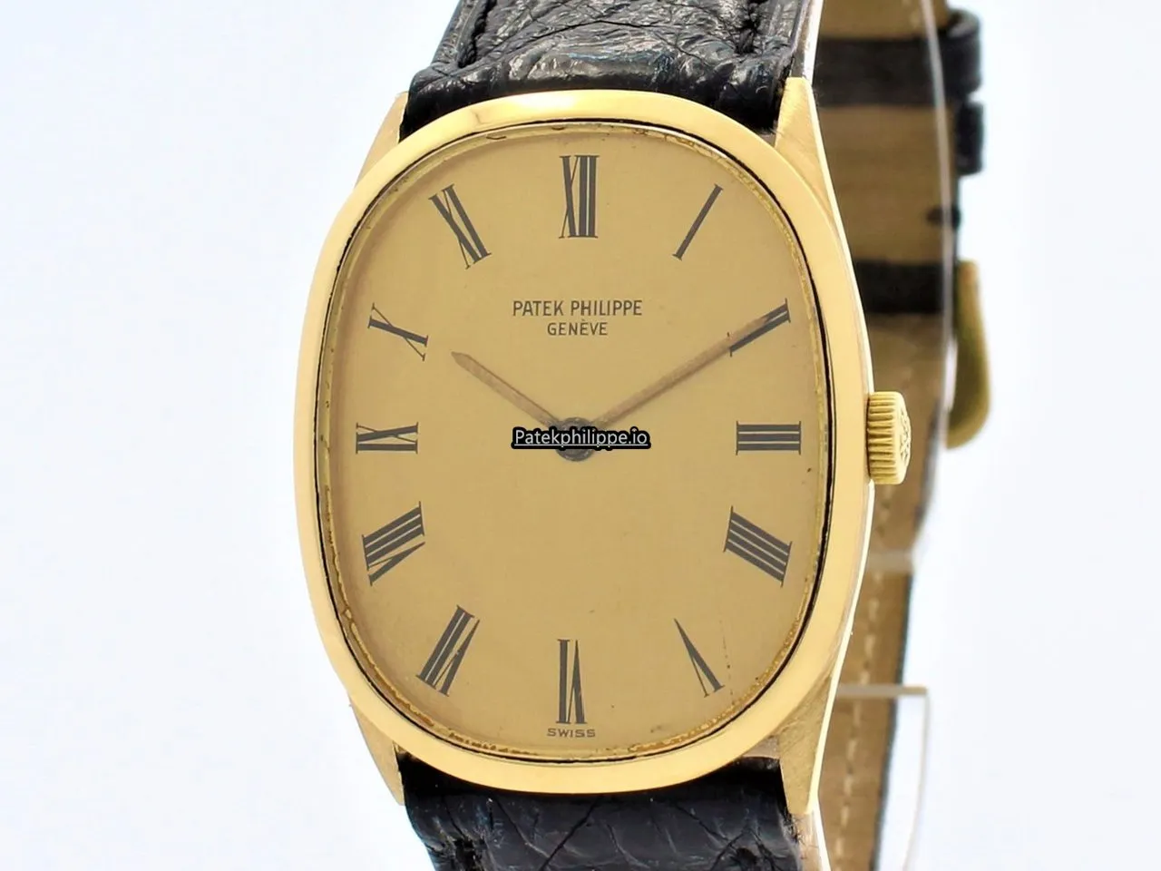 Alternative view of Patek Philippe Golden Ellipse 3546 27MM Yellow Gold Case Manual Winding