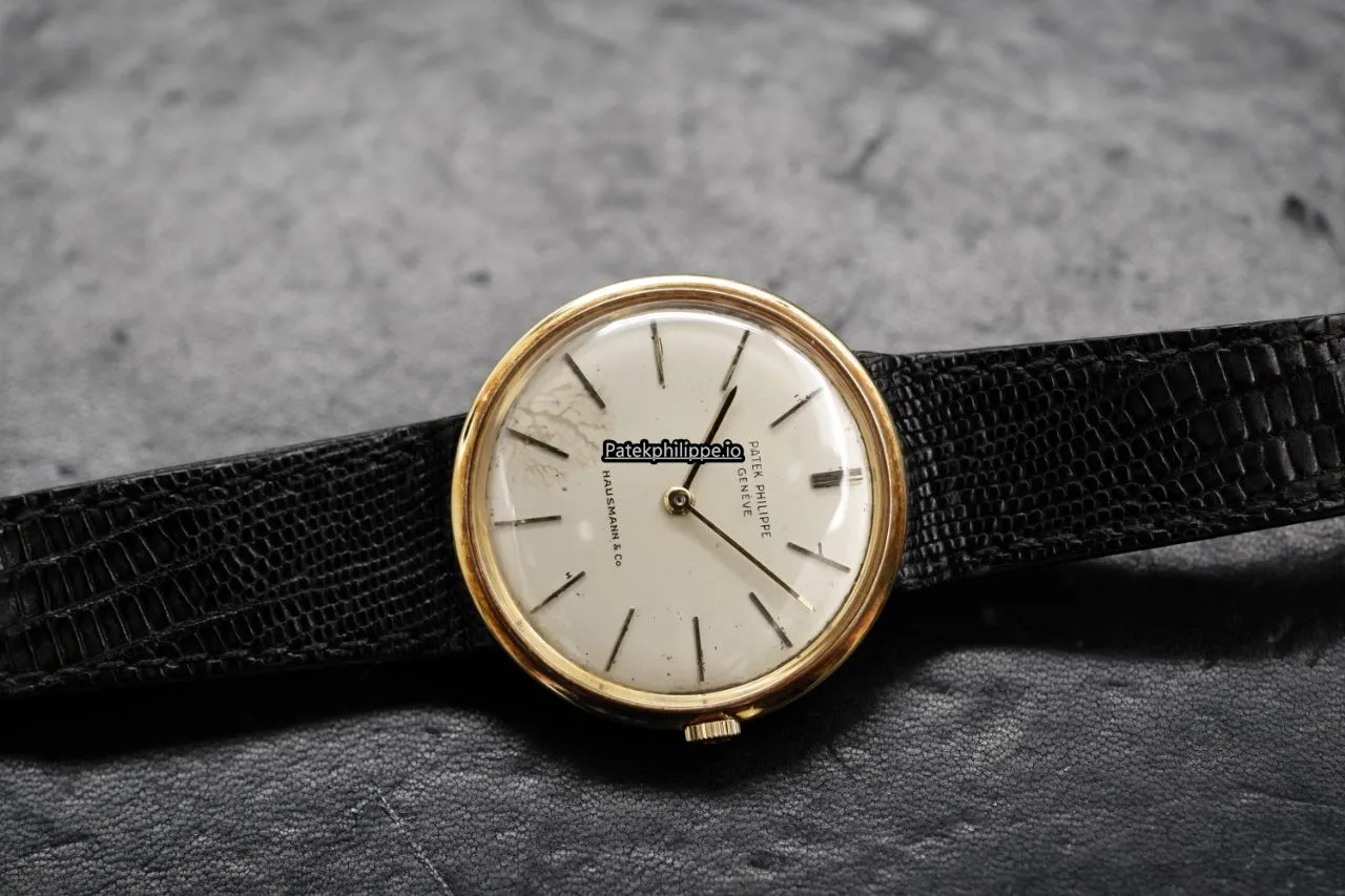 Alternative view of Patek Philippe Calatrava 2591 Yellow Gold Case Manual Winding