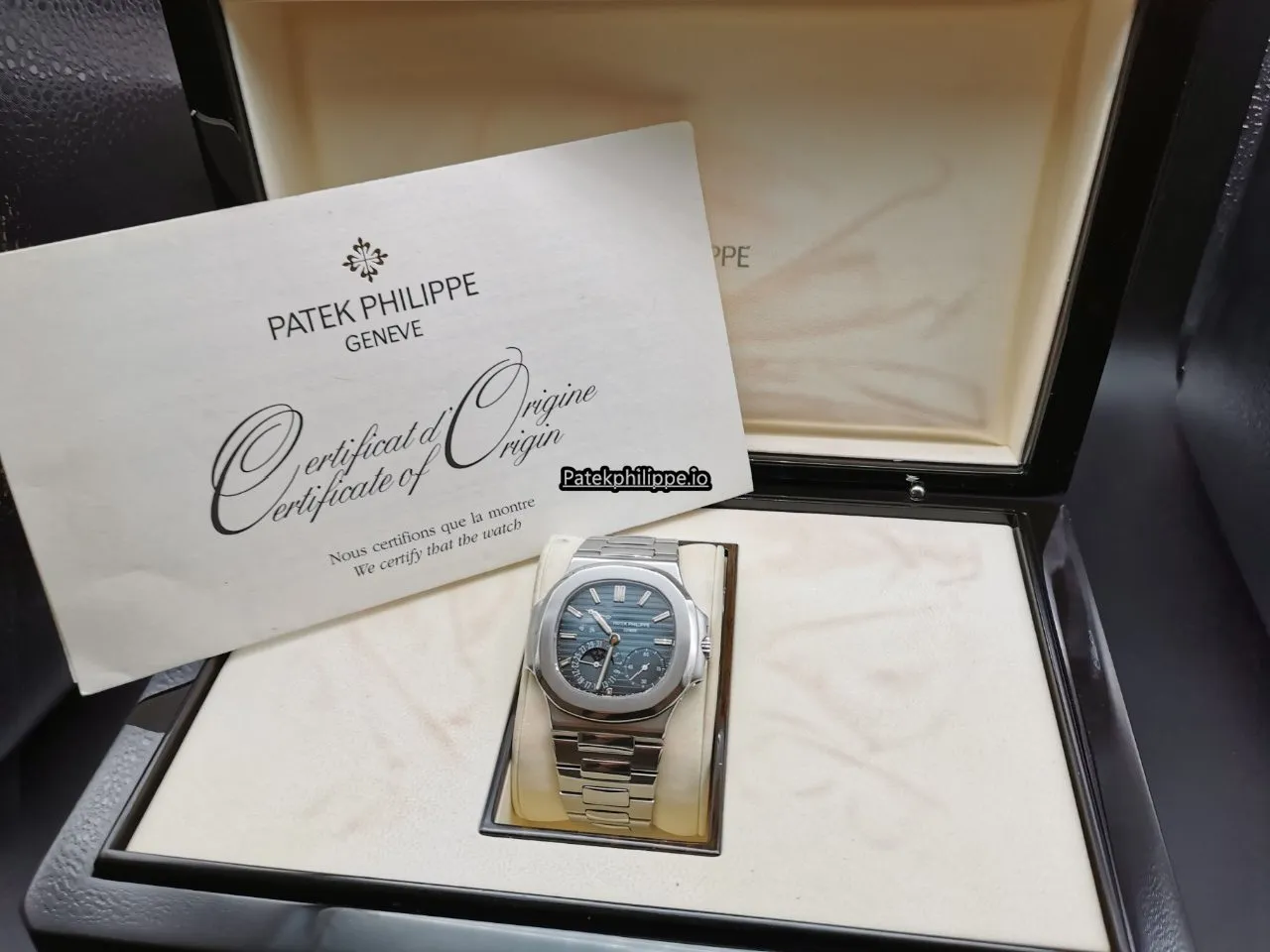 Alternative view of Patek Philippe Nautilus 5712/1a-001 40x38MM Steel Case Automatic