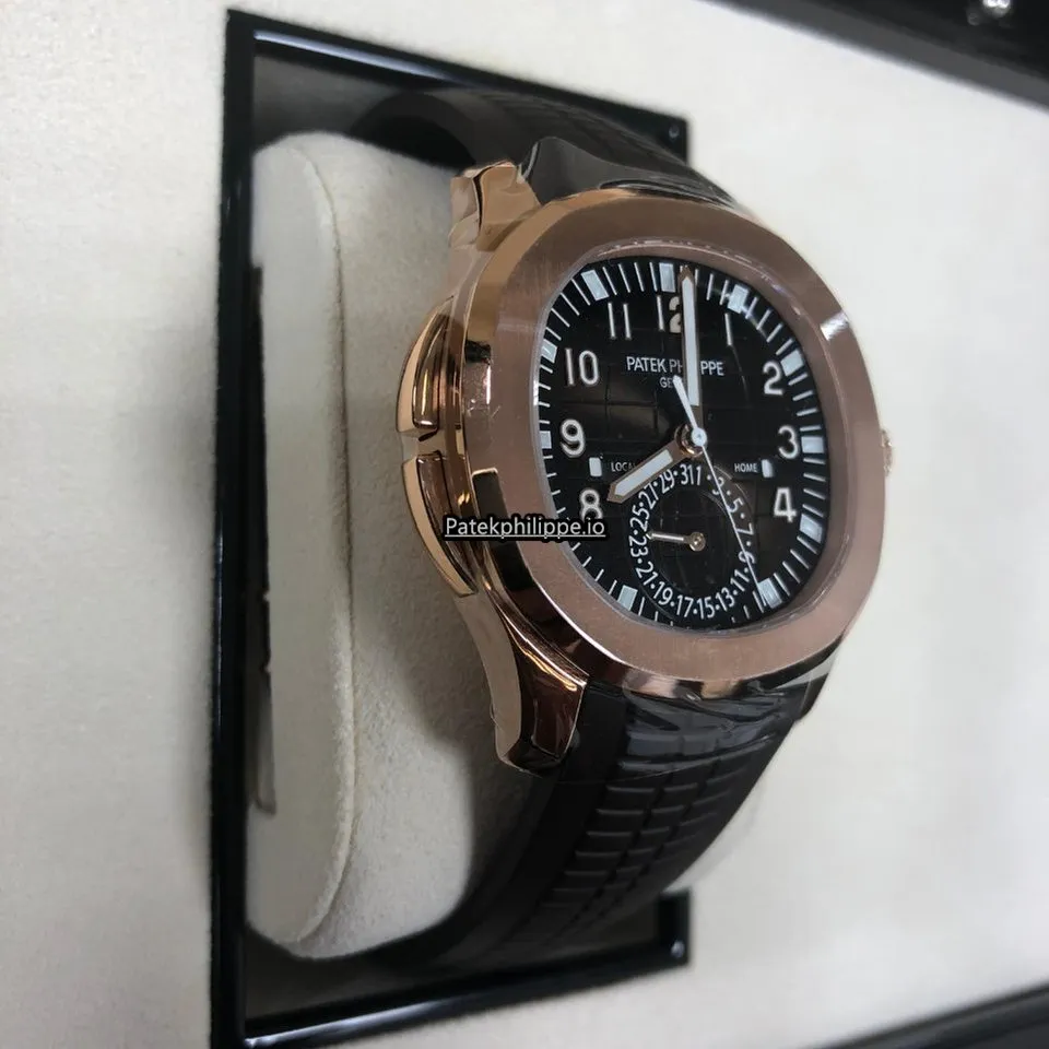 Alternative view of Patek Philippe Aquanaut 5164r-001 40.8MM Rose Gold Case Automatic