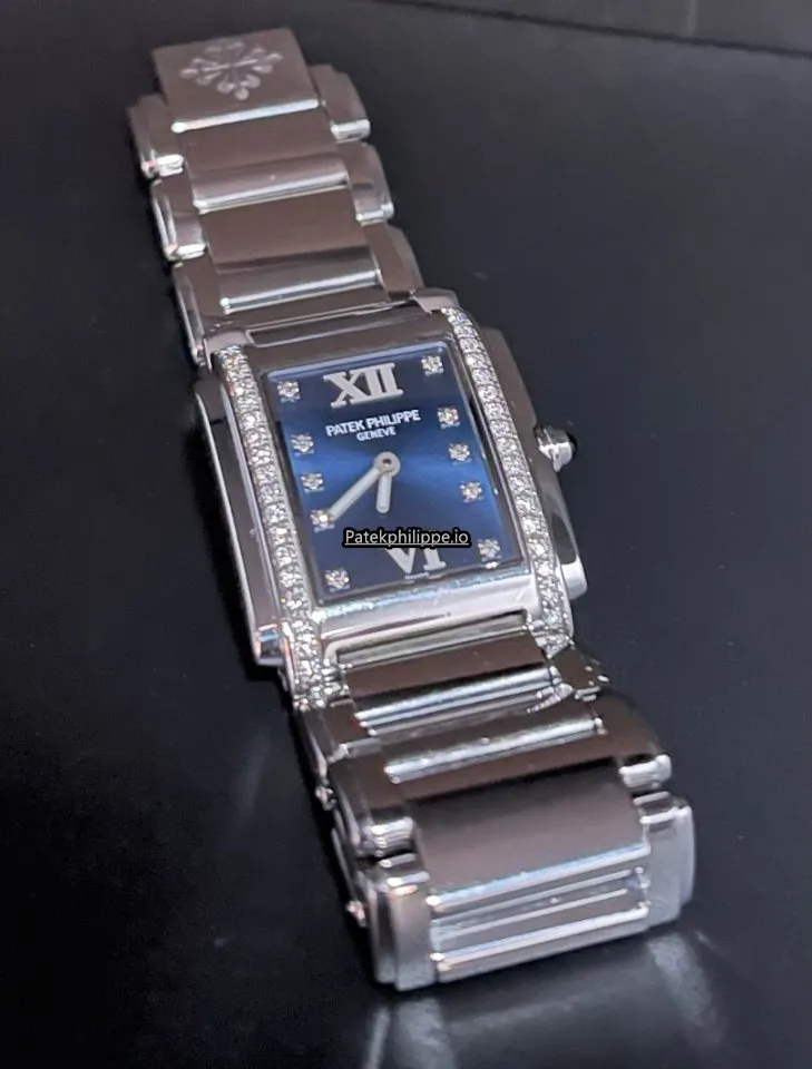 Alternative view of Patek Philippe Twenty-4 Patek Twenty-4 25,1x30MM Steel Case Quartz