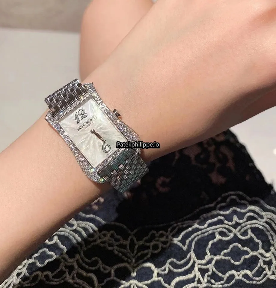 Patek Philippe Gondolo 4972/1g-001 27.4x39.7MM White Gold Case Quartz