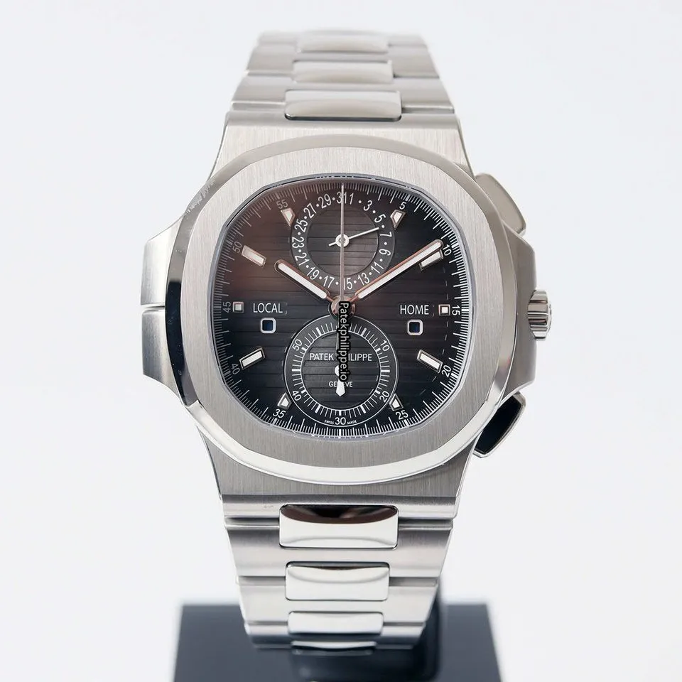 Alternative view of Patek Philippe Nautilus 5990/1a-001 40.5MM Steel Case Automatic