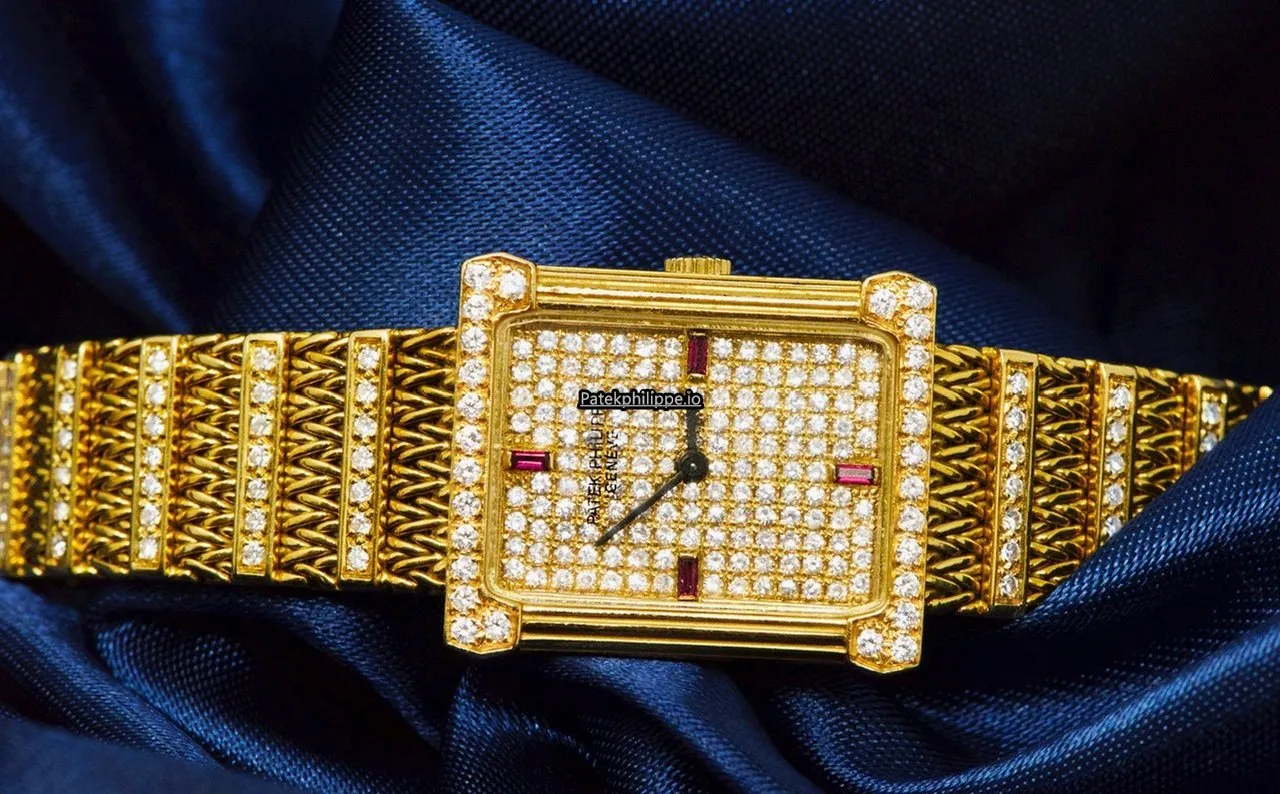 Alternative view of Patek Philippe Jan-33 24.5x21MM Yellow Gold Case Manual Winding