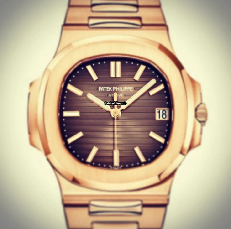 Patek Philippe Nautilus 5711/1r-001 40MM Rose Gold Case Automatic