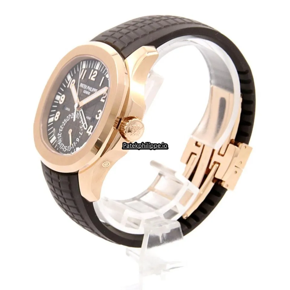 Alternative view of Patek Philippe Aquanaut 5164r-001 Automatic