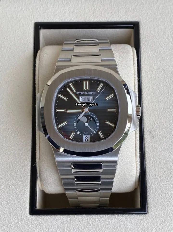 Patek Philippe Nautilus 5726/1a-014 40.5MM Steel Case Automatic