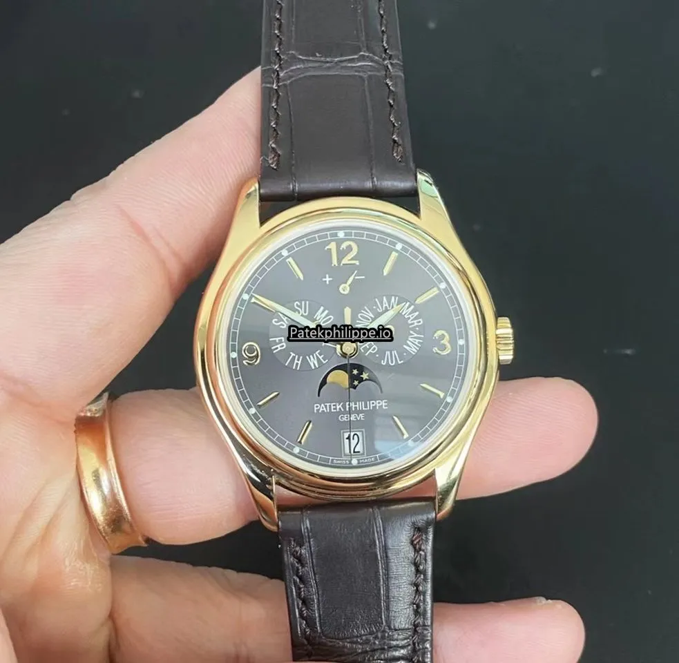 Patek Philippe Annual Calendar 5146j-010 39MM Yellow Gold Case Automatic
