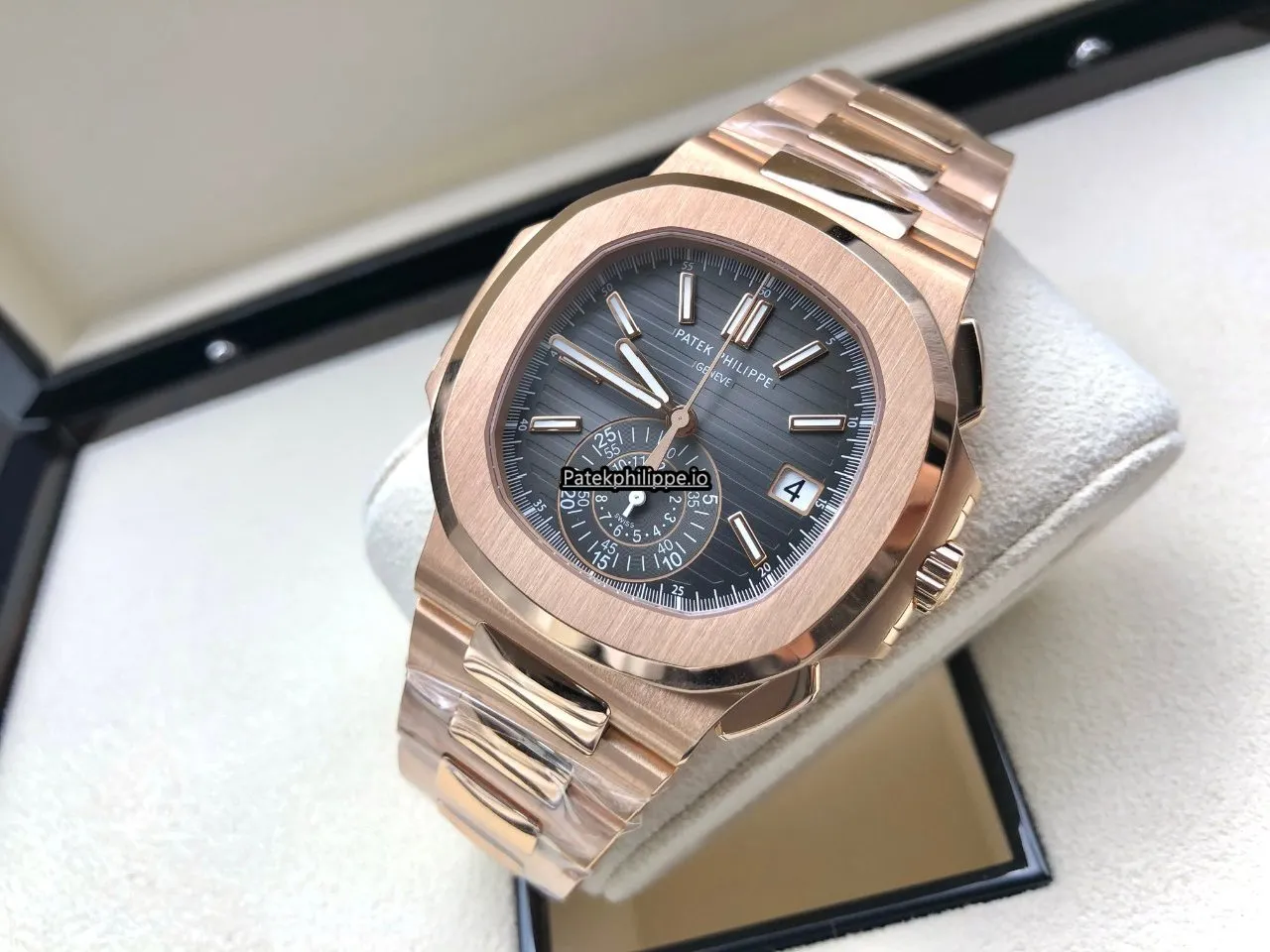 Patek Philippe Nautilus 5980/1r-001 40.5MM Rose Gold Case Automatic