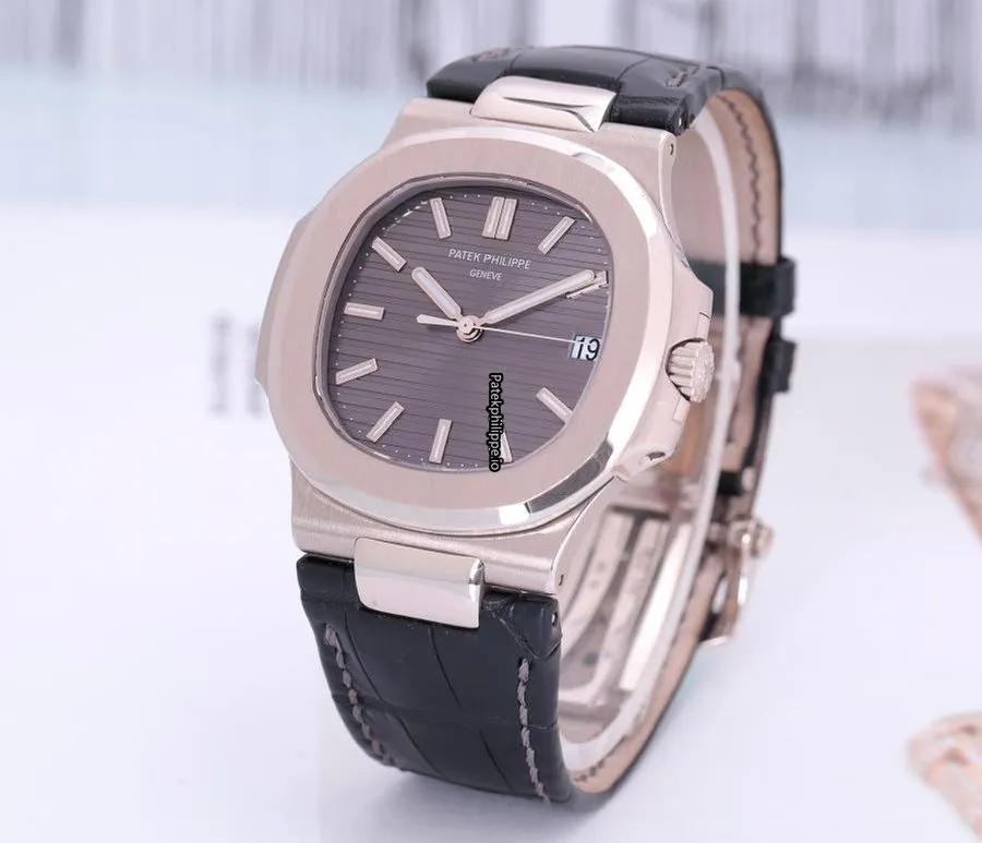Alternative view of Patek Philippe Nautilus 5711g 40MM White Gold Case Automatic