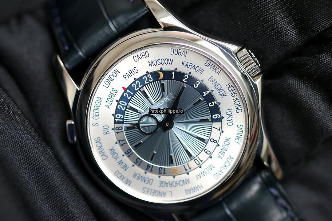 Alternative view of Patek Philippe Complications 5130p-001 39.5MM Platinum Case Automatic Movement