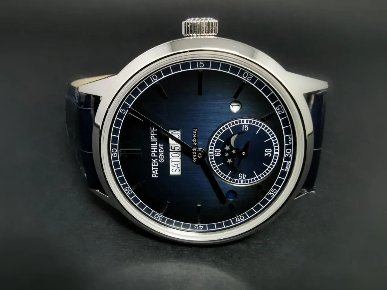 Patek Philippe Perpetual Calendar 5236p-001 41.3MM Platinum Case Automatic