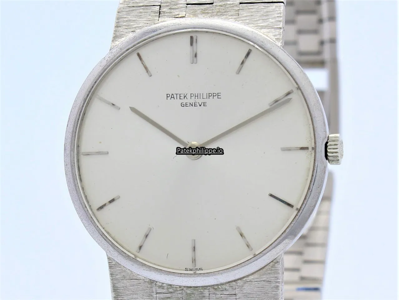 Alternative view of Patek Philippe Calatrava 31MM White Gold Case