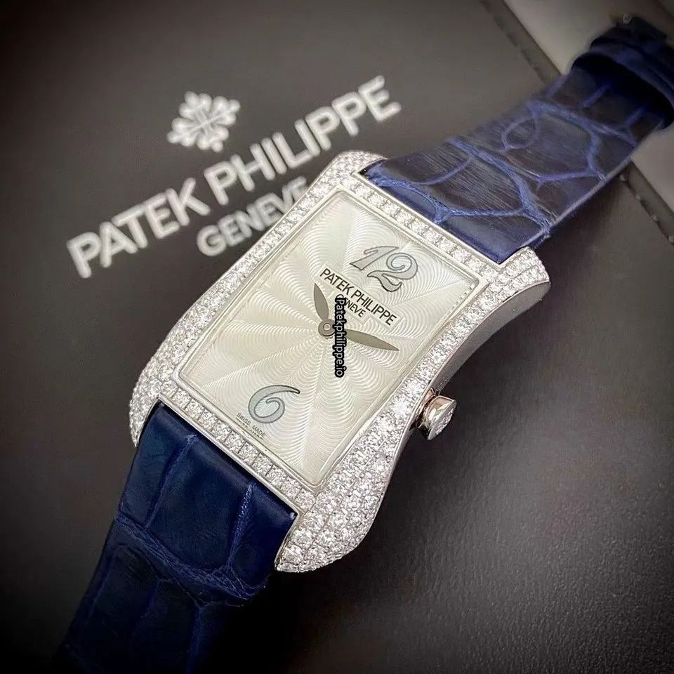 Patek Philippe Gondolo 4972g-001 27.4x39.7MM White Gold Case Quartz