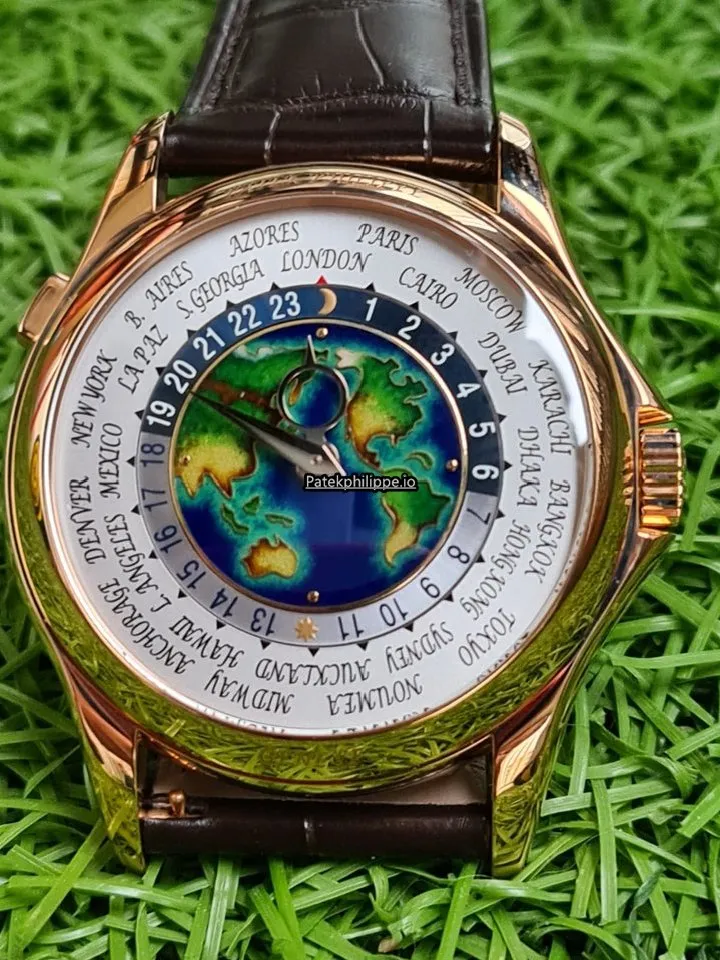 Alternative view of Patek Philippe Complications 5131r-011 39.5MM Rose Gold Case Automatic