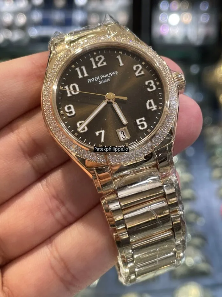 Patek Philippe Twenty-4 7300/1200r-001 36MM Rose Gold Case Automatic