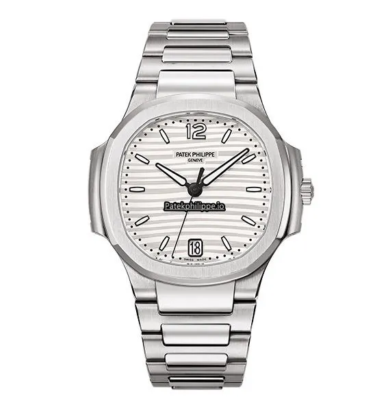 Patek Philippe Nautilus 7118/1a-010 35.2MM Steel Case Automatic