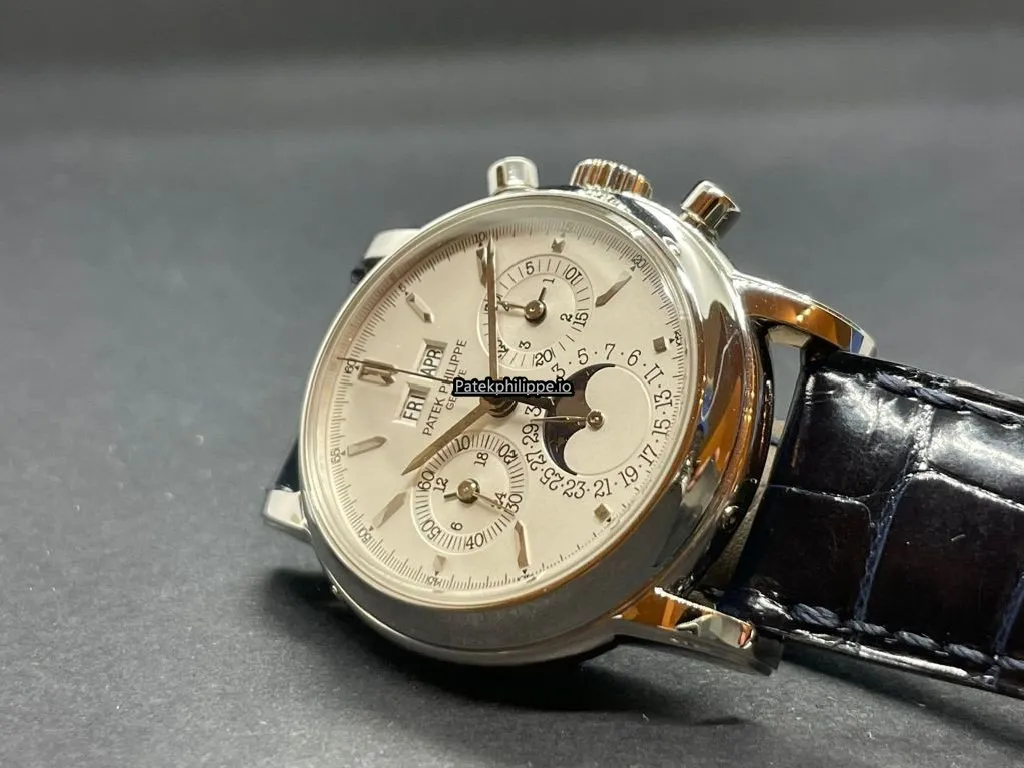 Alternative view of Patek Philippe Perpetual Calendar 3970ep-018 36MM Platinum Case Manual Winding