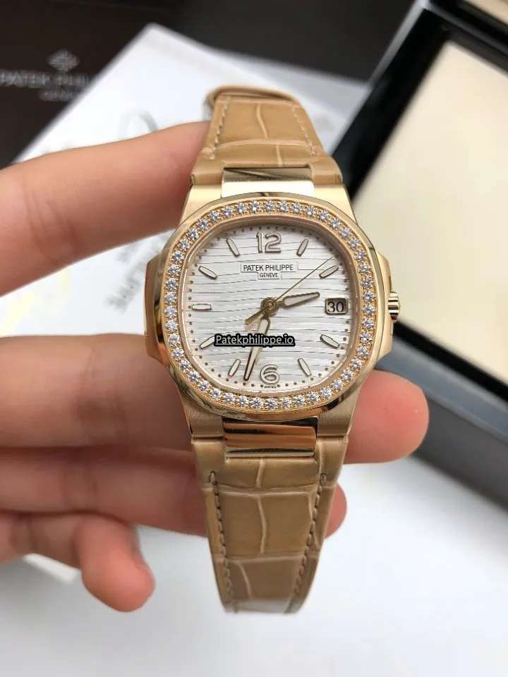 Alternative view of Patek Philippe Nautilus 7010r-011 32MM Rose Gold Case Quartz