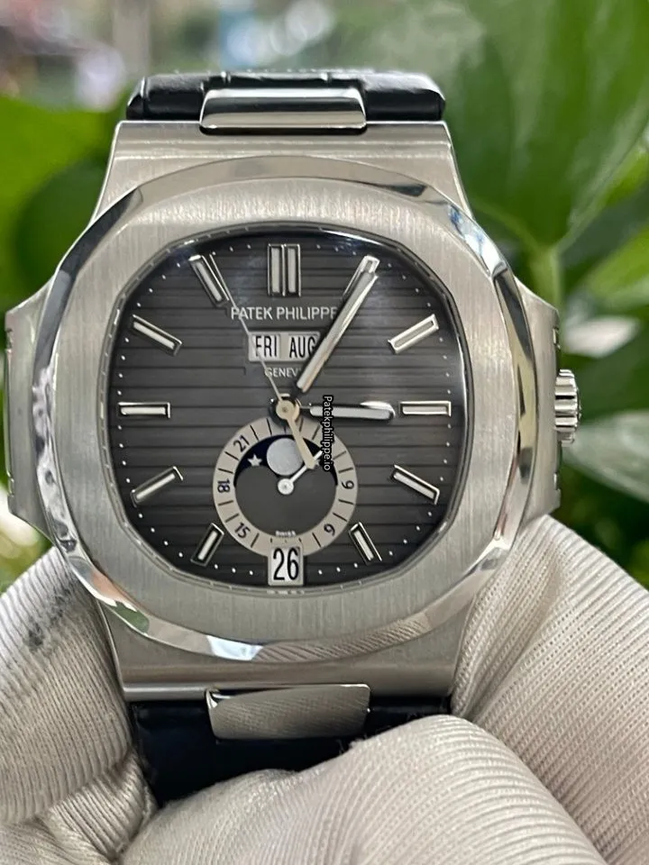 Patek Philippe Nautilus 5726a-001 40.5MM Steel Case Automatic