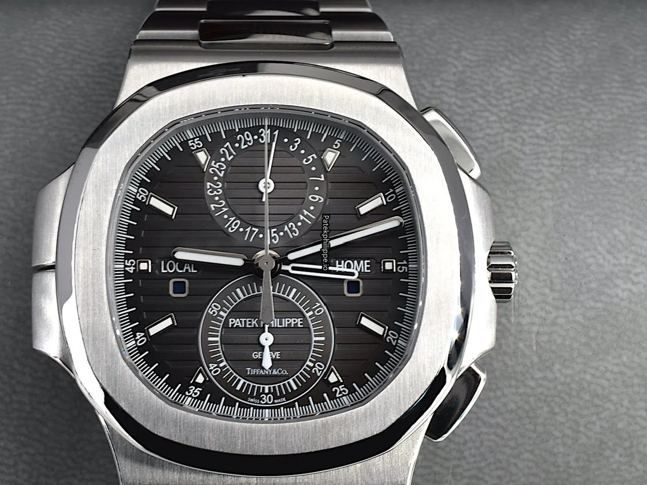 Alternative view of Patek Philippe Nautilus 5990/1a-001 40.5MM Steel Case Automatic