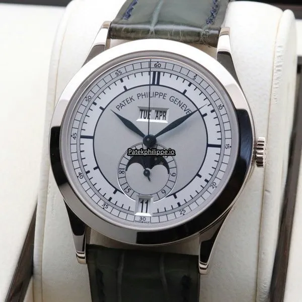 Patek Philippe Annual Calendar 5396g-001
