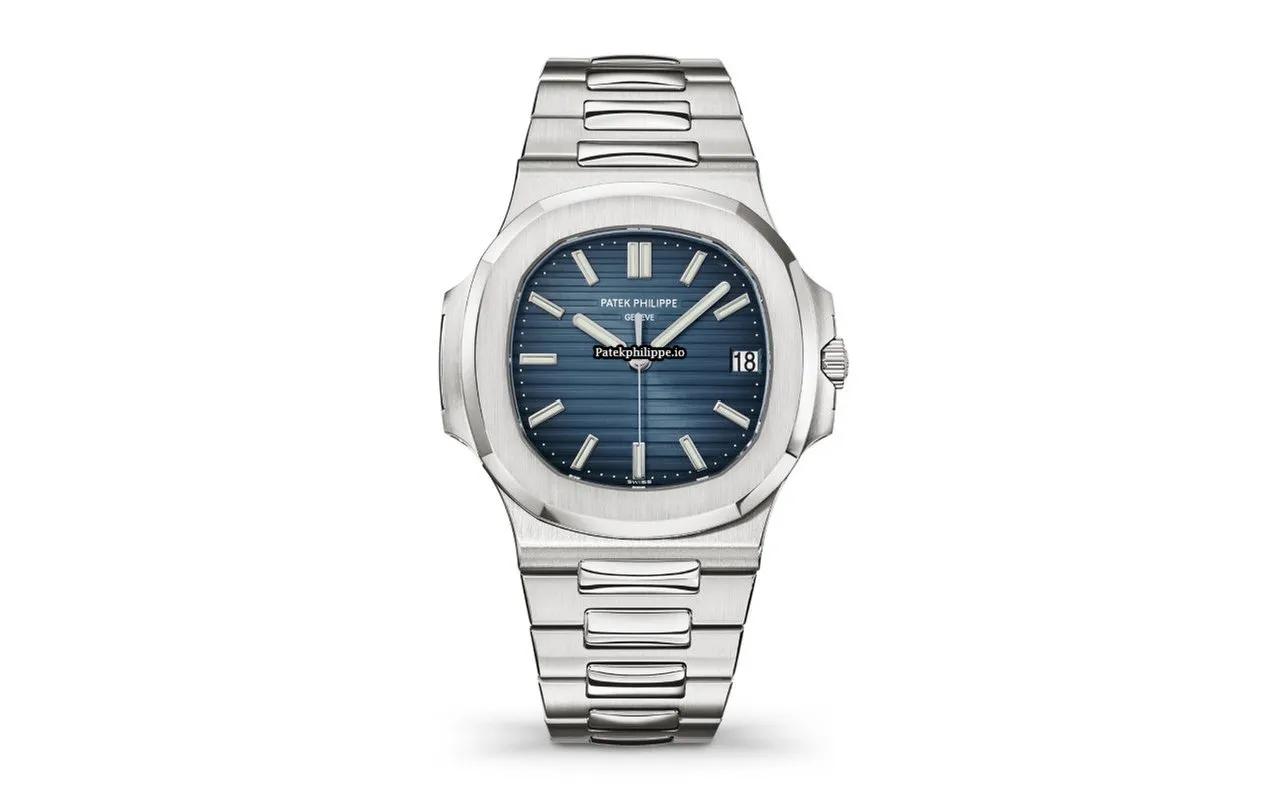 Patek Philippe Nautilus 5711/1a-010 40MM Steel Case Automatic
