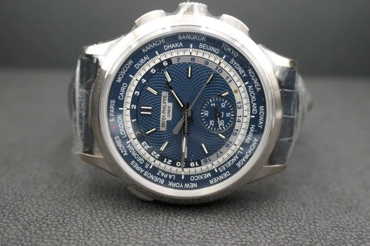 Alternative view of Patek Philippe Complications Chronograph 5930g-001 39.5MM White Gold Case Automatic Movement