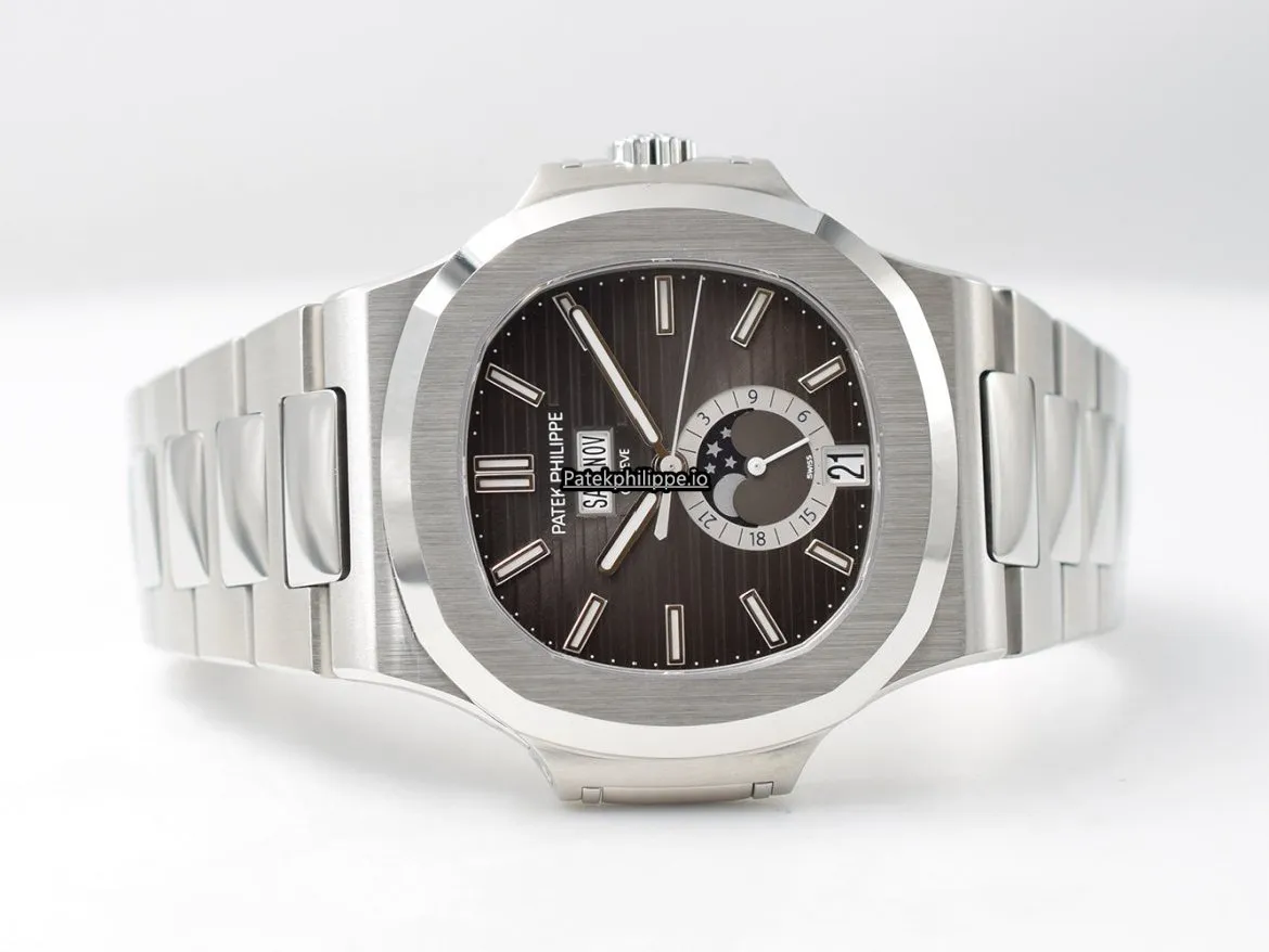 Alternative view of Patek Philippe Nautilus 5726/1a-001 40.5MM Steel Case Automatic