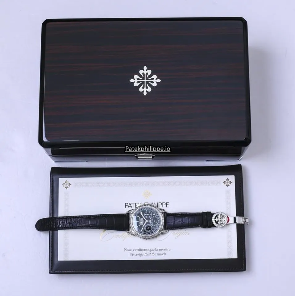 Alternative view of Patek Philippe Perpetual Calendar 5271p 41MM Platinum Case Manual Winding