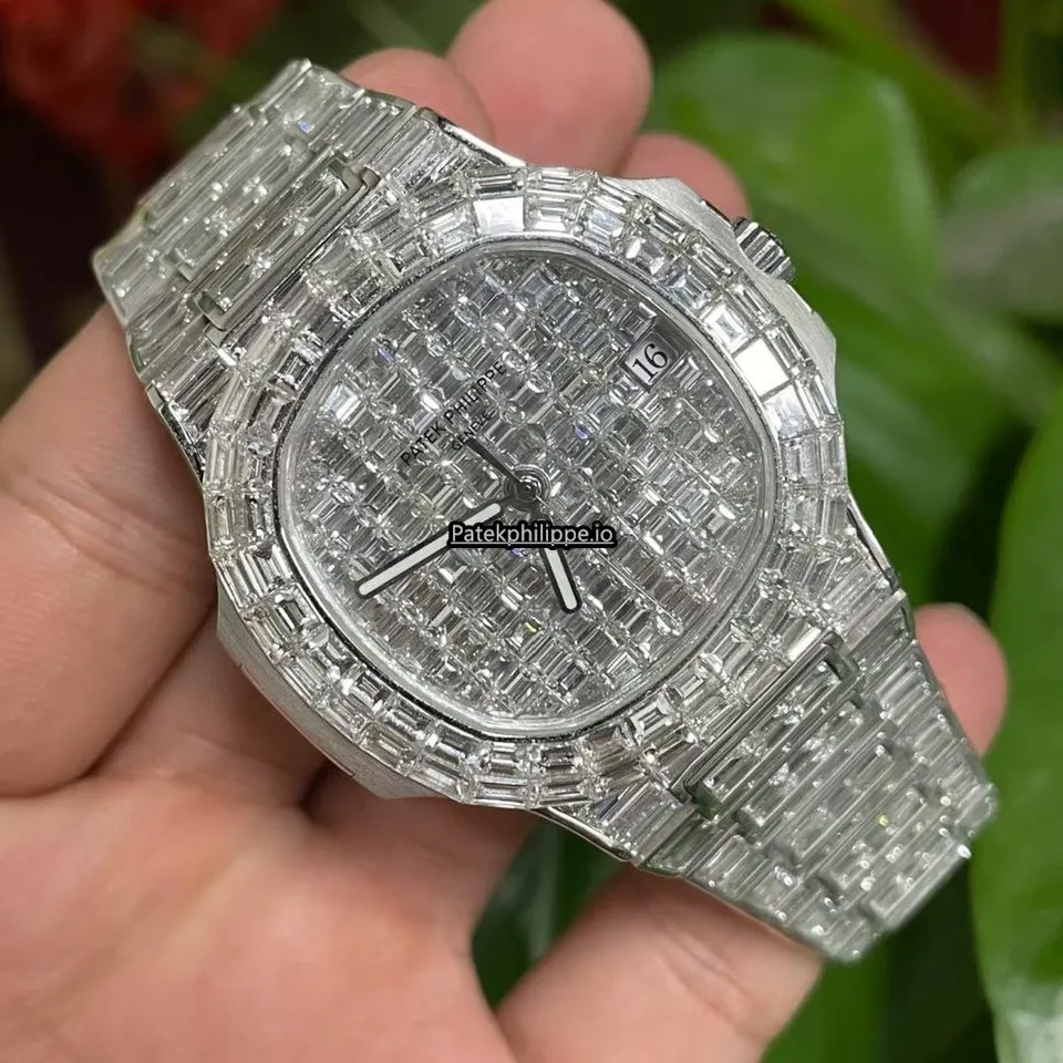 Patek Philippe Nautilus 5719/10g-010 40MM White Gold Case Automatic