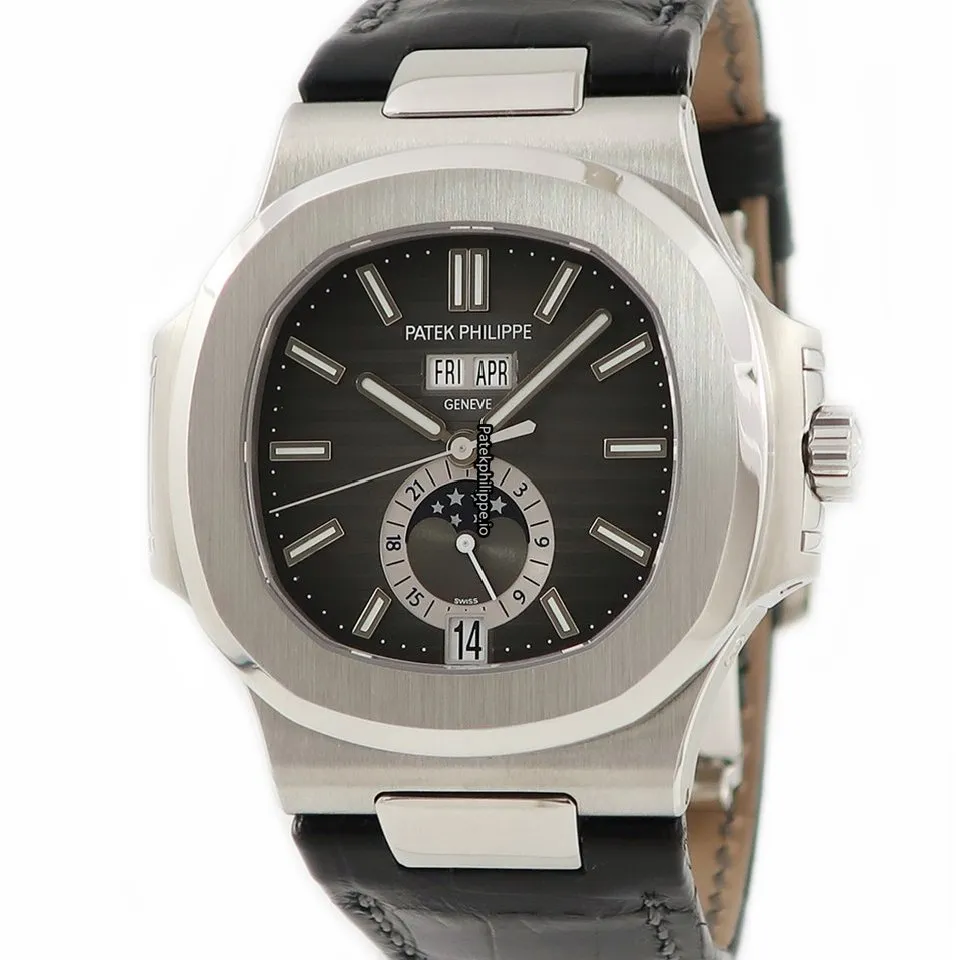 Patek Philippe Nautilus 5726a-001 Automatic