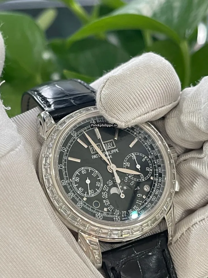 Alternative view of Patek Philippe 5271p-001 41MM Platinum Case Manual Winding