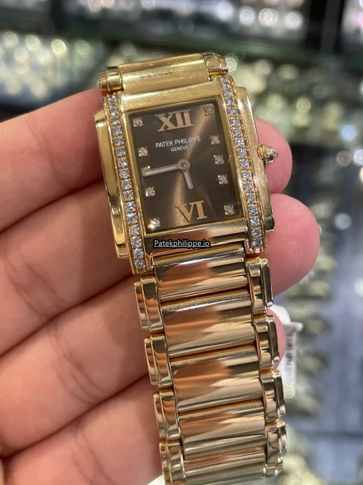 Patek Philippe Twenty-4 4910/11r-010 25x30MM Rose Gold Case Quartz