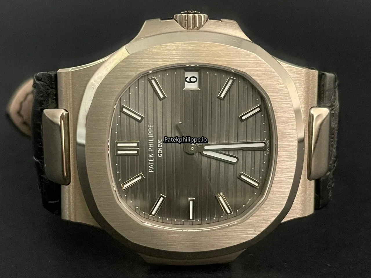 Patek Philippe Nautilus 5711g-001 42MM White Gold Case Automatic