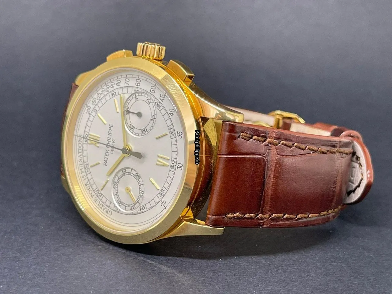 Alternative view of Patek Philippe Chronograph 5170j-001 39MM Yellow Gold Case Manual Winding