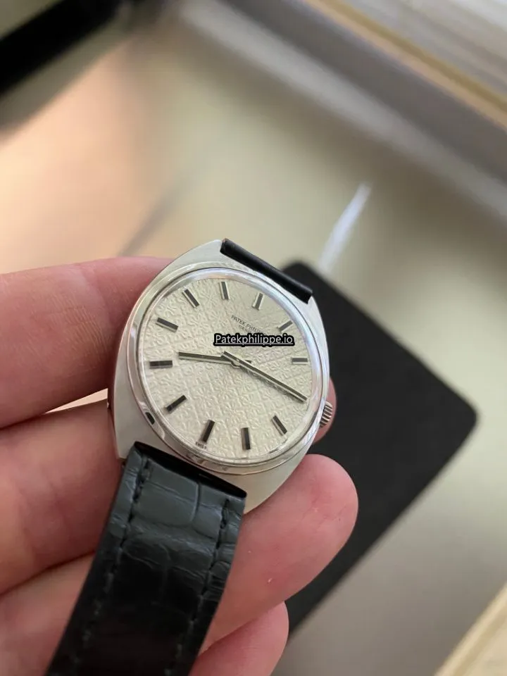 Alternative view of Patek Philippe Calatrava 3574 Steel Case Manual Winding