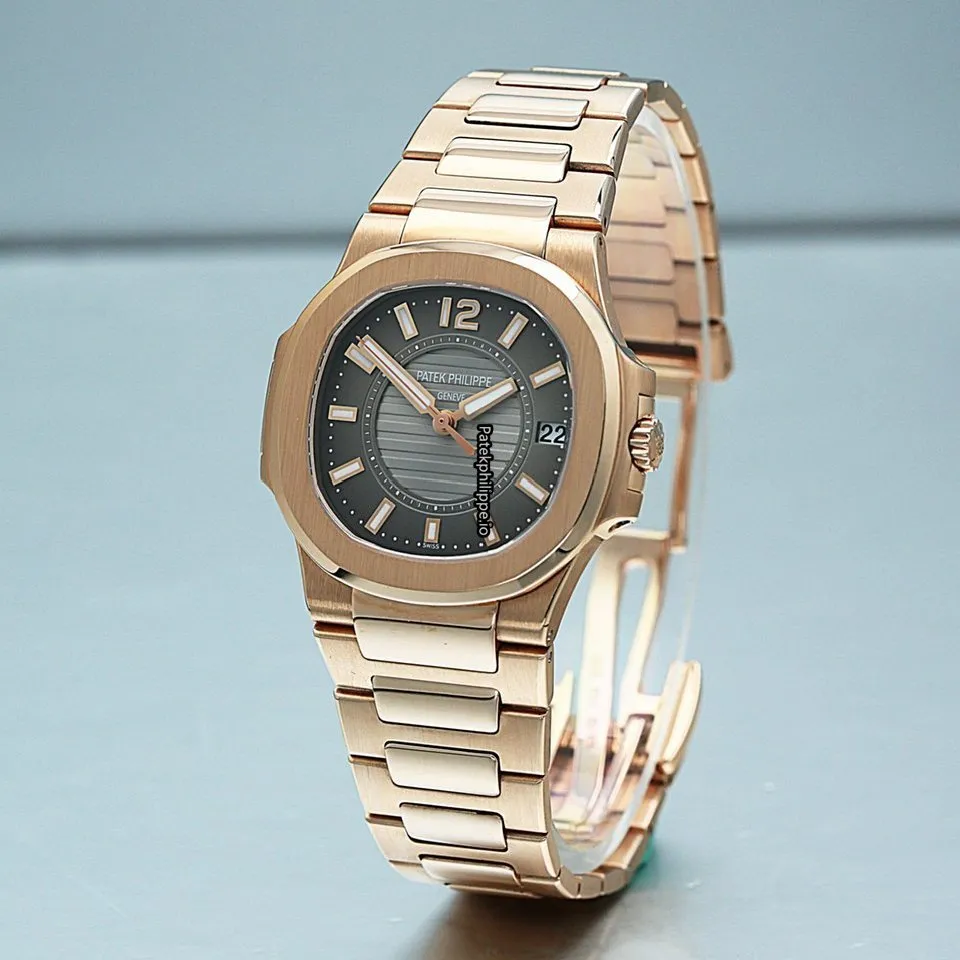 Alternative view of Patek Philippe Nautilus 7011/1r-010 Rose Gold Case Quartz