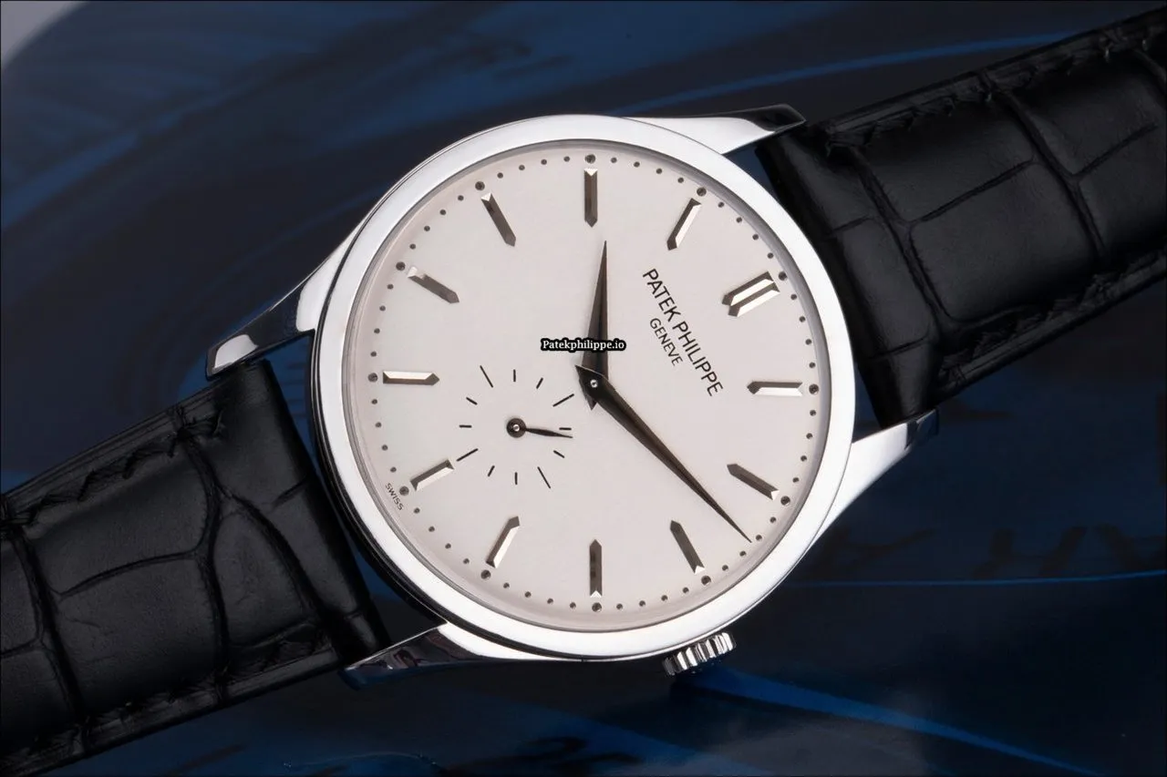 Patek Philippe Calatrava 5196g-001 37MM White Gold Case Manual Winding