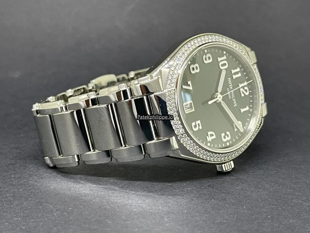 Alternative view of Patek Philippe Twenty-4 7300/1200a-011 36MM Steel Case Automatic