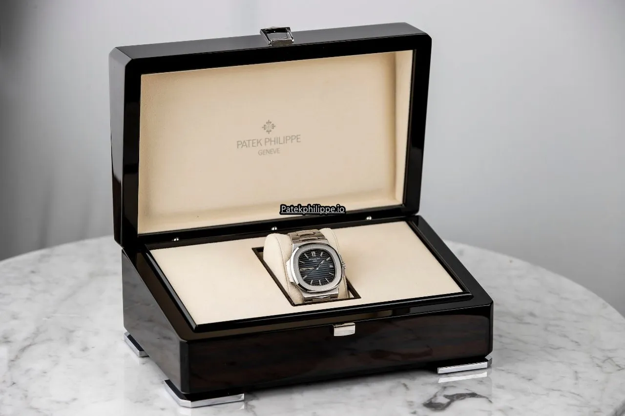 Alternative view of Patek Philippe Nautilus 5711/1a-010 40x38MM Steel Case Automatic