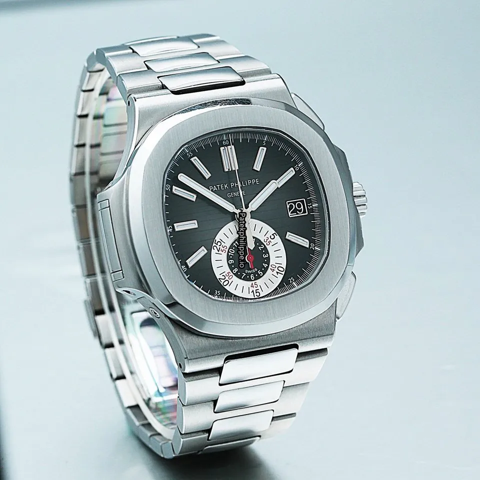 Alternative view of Patek Philippe Nautilus 5980/1a Steel Case Automatic