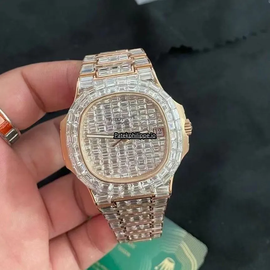 Alternative view of Patek Philippe Nautilus 5719r 40MM Rose Gold Case Automatic