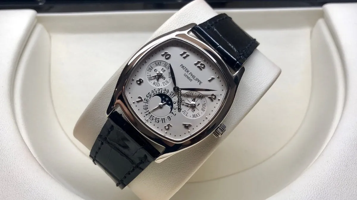 Alternative view of Patek Philippe Perpetual Calendar 5940g-001 37x44.6MM White Gold Case Automatic