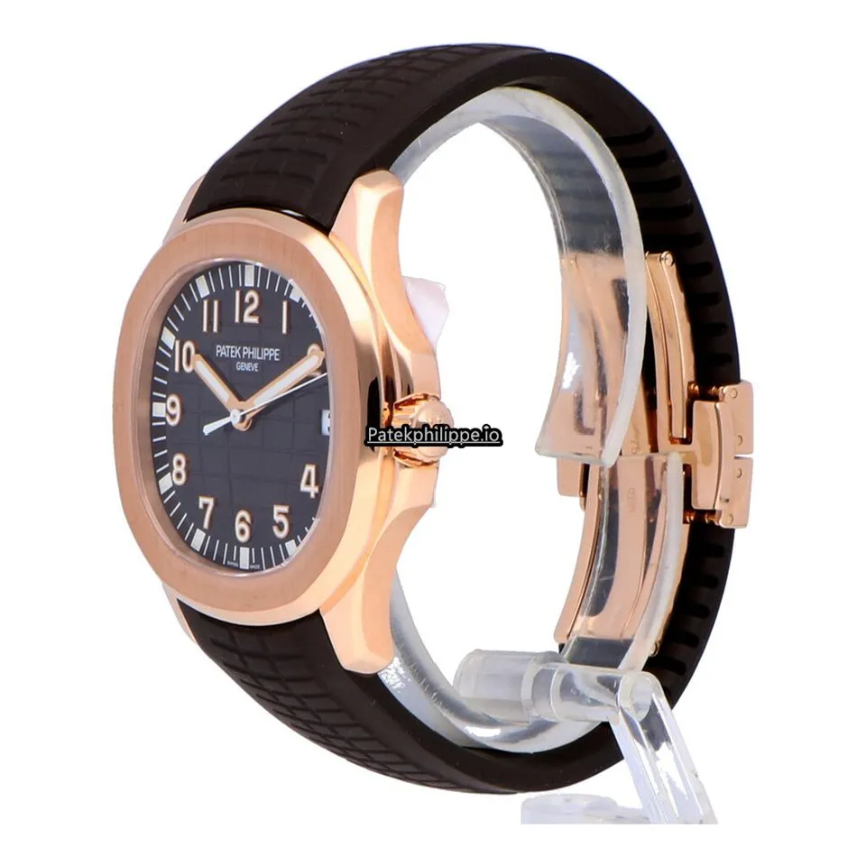 Alternative view of Patek Philippe Aquanaut 5167r-001 40MM Rose Gold Case Automatic