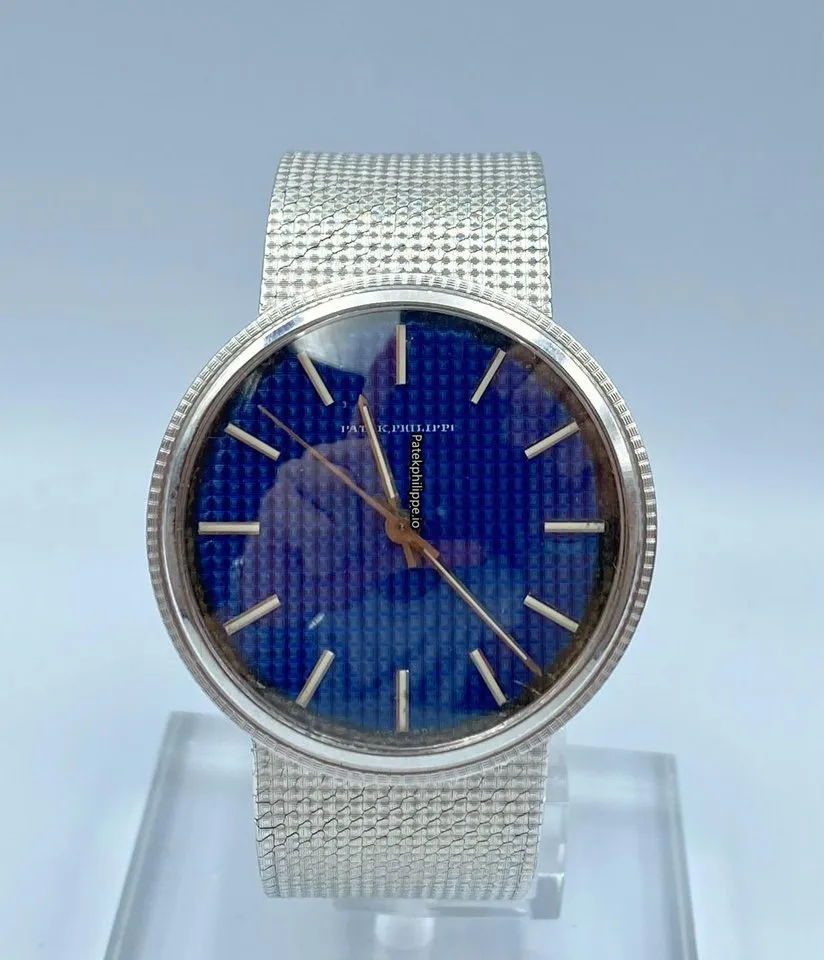 Patek Philippe Calatrava Mar-63 34.5MM White Gold Case Automatic