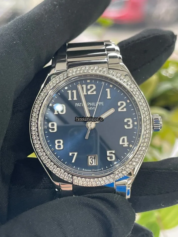 Alternative view of Patek Philippe Twenty-4 7300/1200a-001 36MM Steel Case Automatic