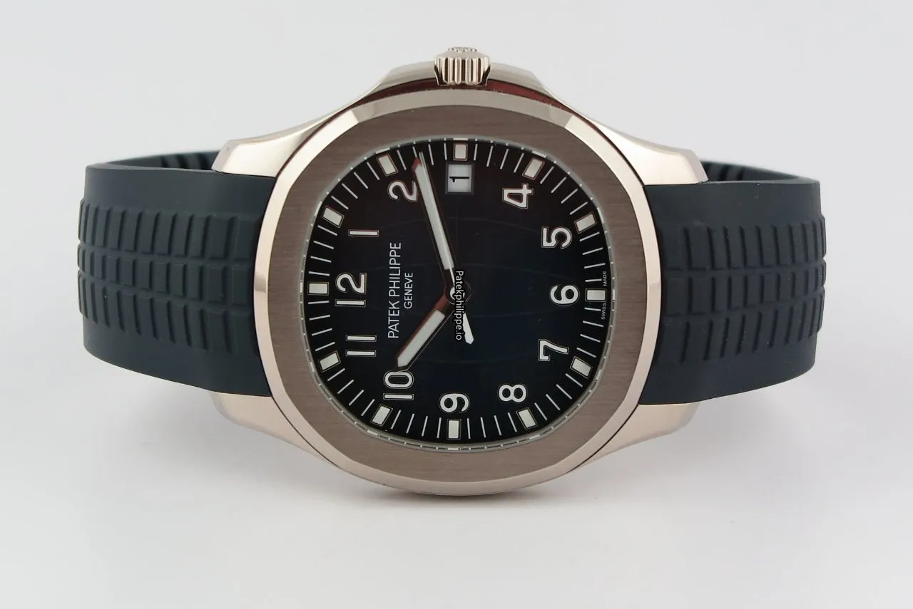 Patek Philippe Aquanaut 5168g-001 42.2MM White Gold Case Automatic